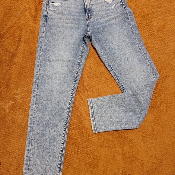 American Eagle NWT Stretch Mom Jeans - Picture 2 of 7